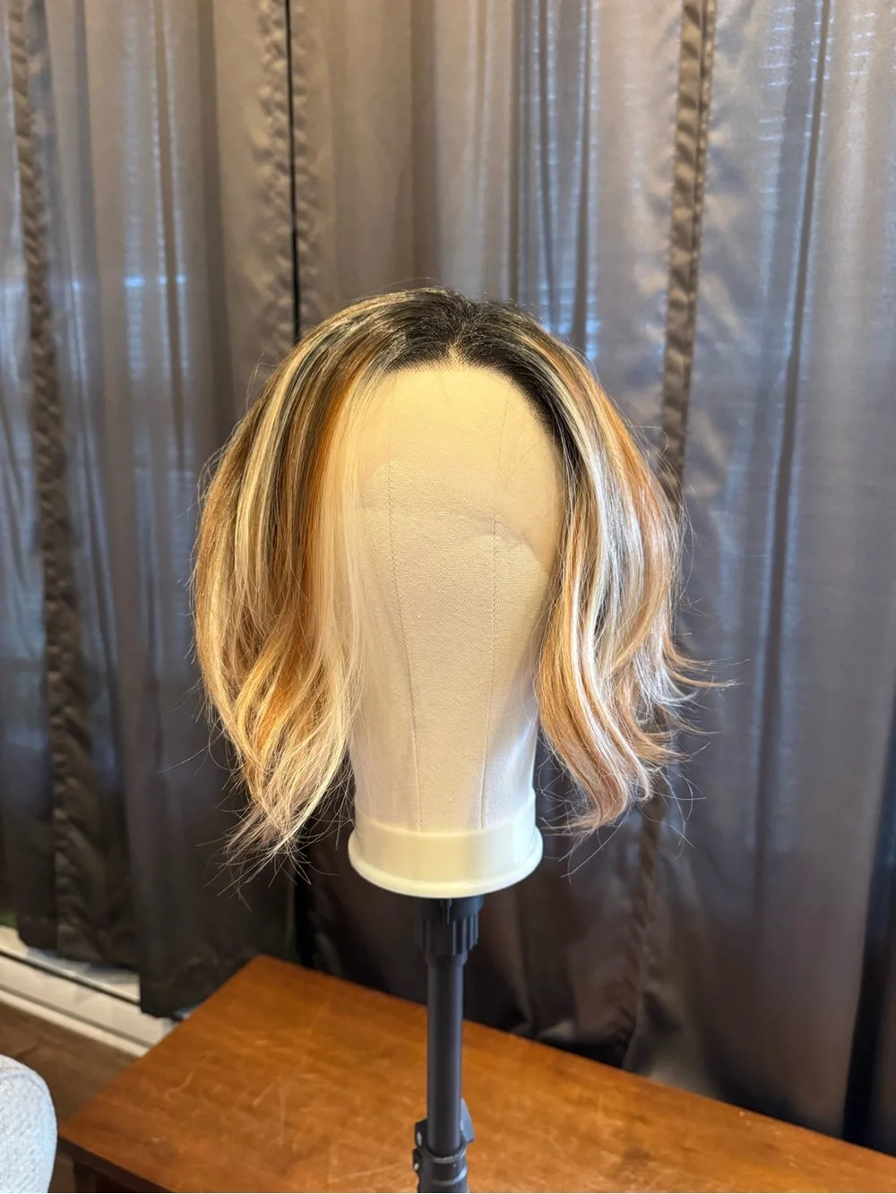 NWLT IMstyle Ada Summer Vibe Strawberry and Honey Blonde Wig